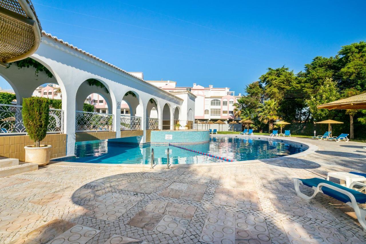 Praia Da Rocha, Vila Rosa, T1, Piscinas, Parqueamento E Internet By Ig Portimão Exteriör bild